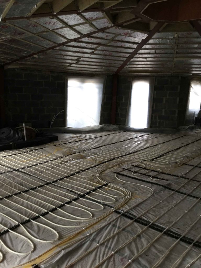 Octagonal House - Underfloor heating